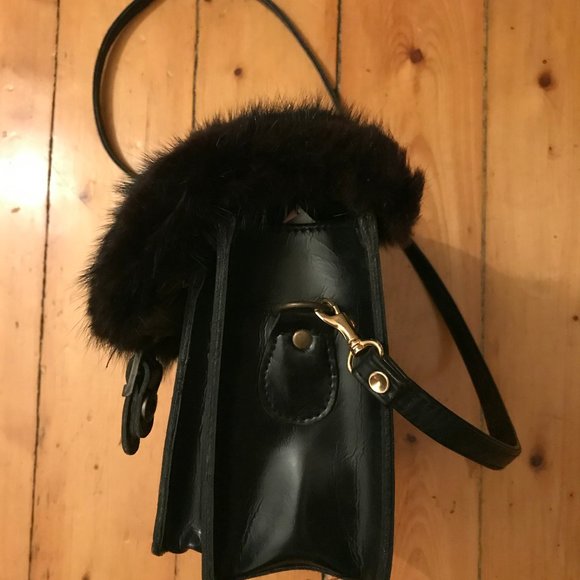 Vintage black hard shell satchel. - Picture 2 of 3